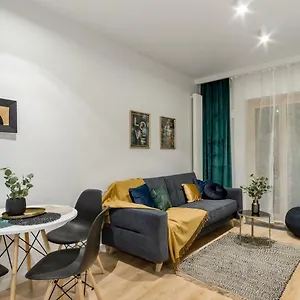 Apartament Mennica Chic, Warszawa